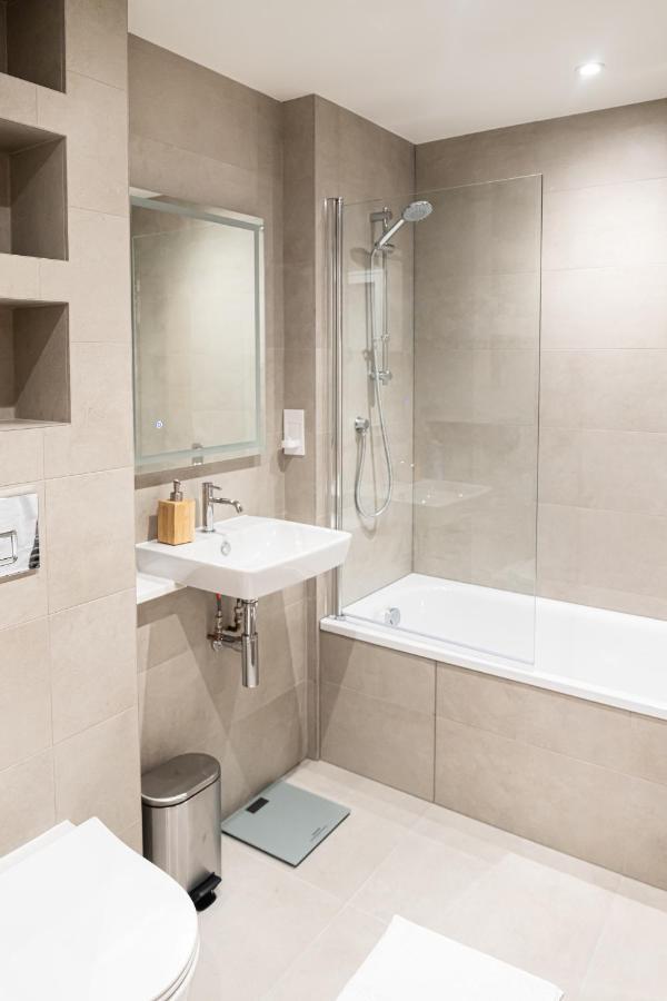 Amazing New Spacious Apartment In Se1 Лондон Екстер'єр фото